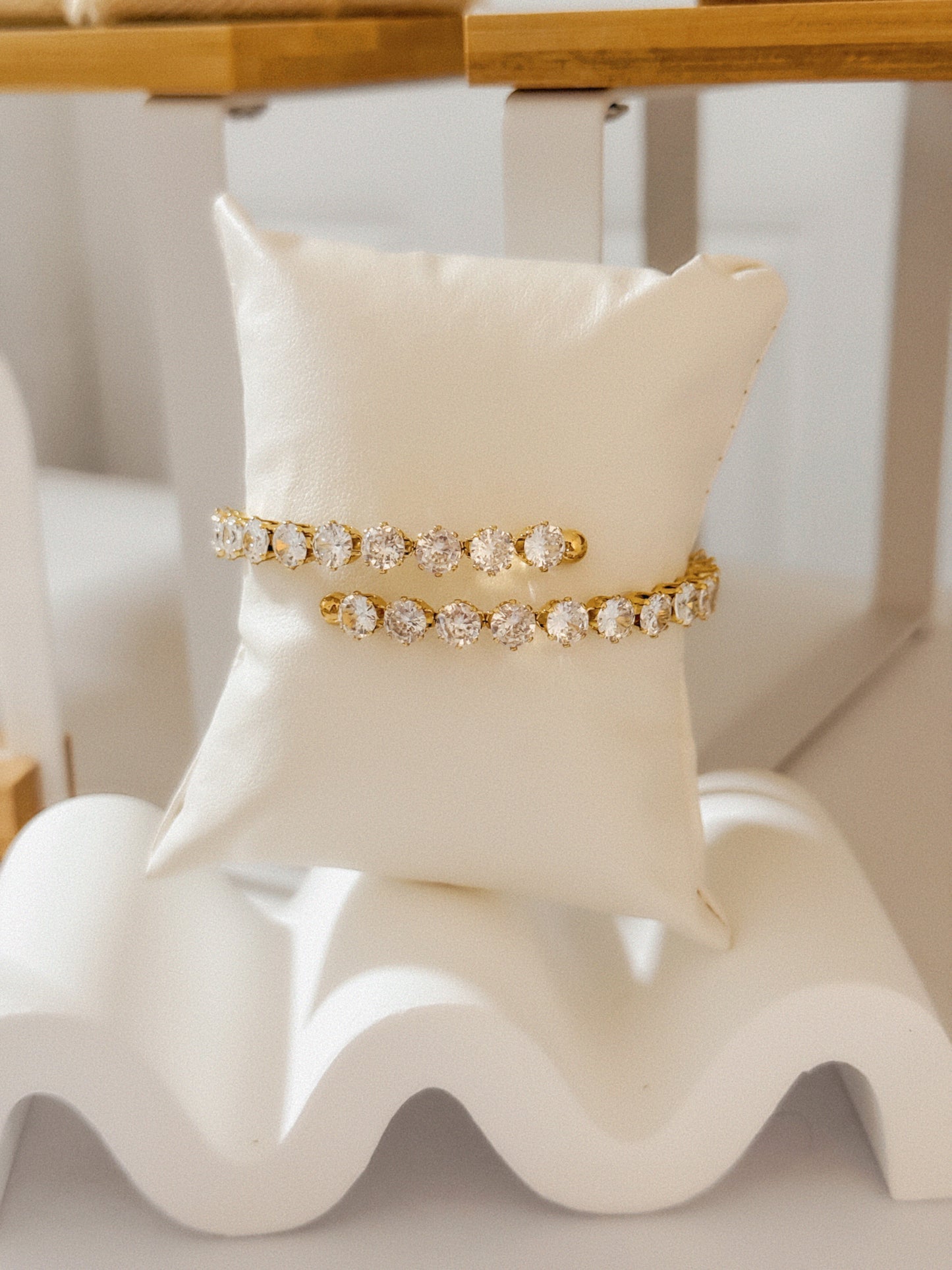 Bold Glow Bracelet