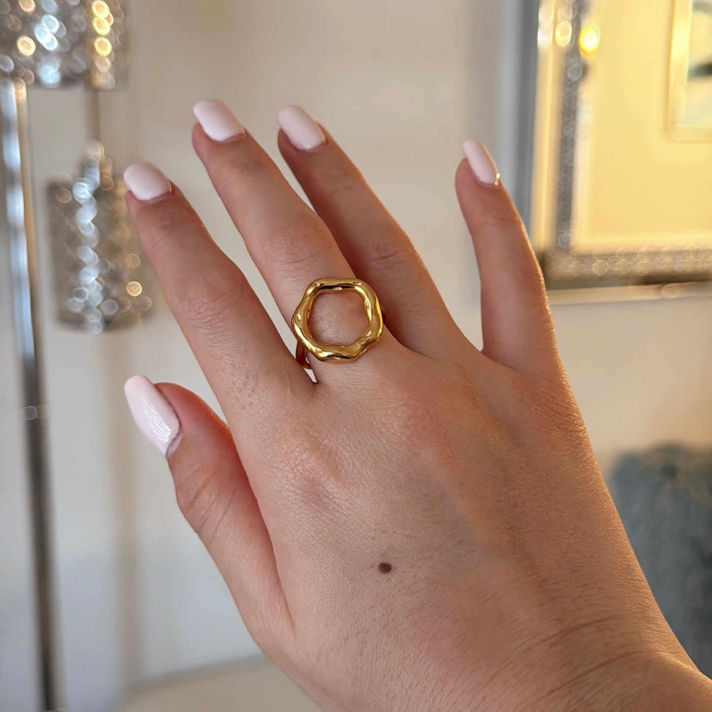 Dee Ring image 0