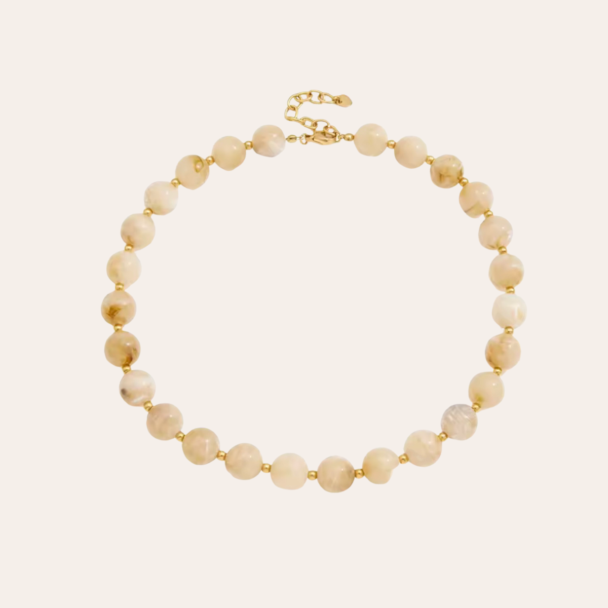 Crème Necklace
