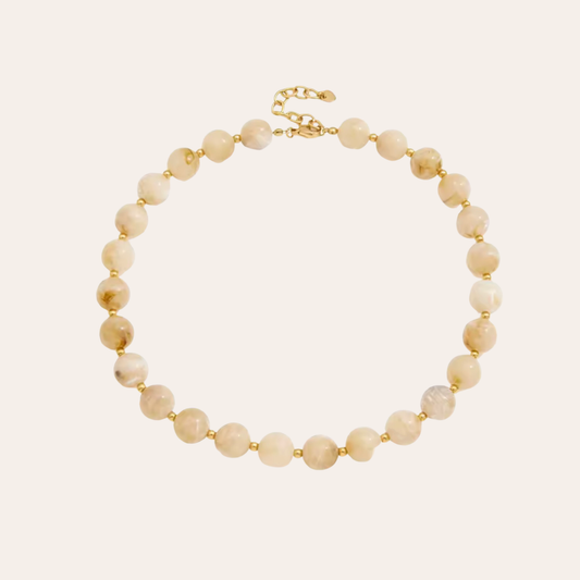 Crème Necklace