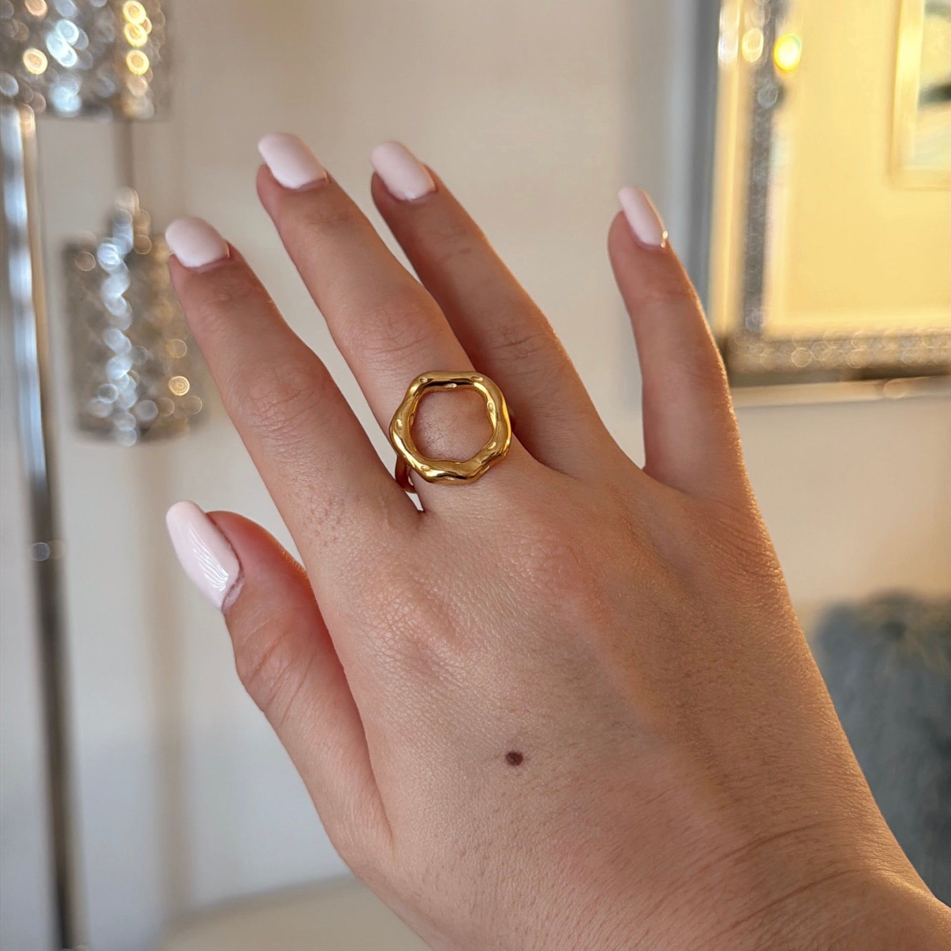 Dee Ring  image 0