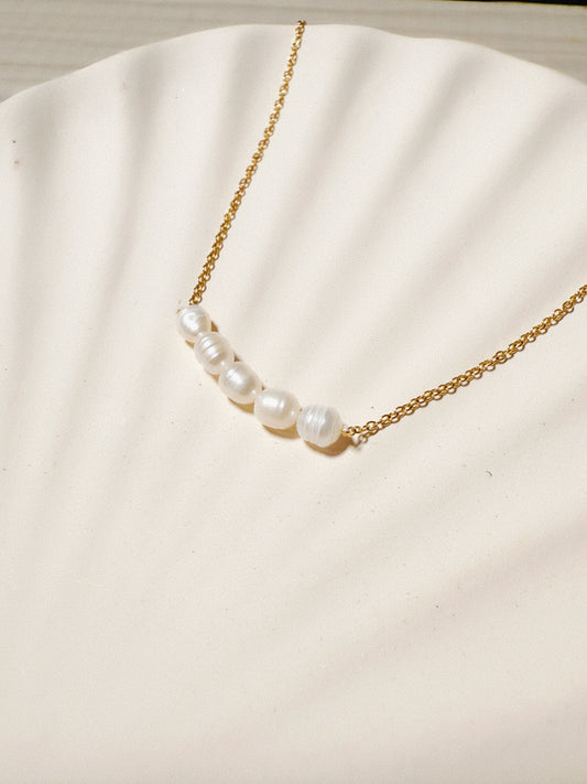 Pearl Horizon Necklace