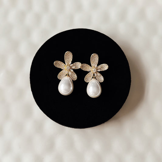 Blossom Earrings image 0