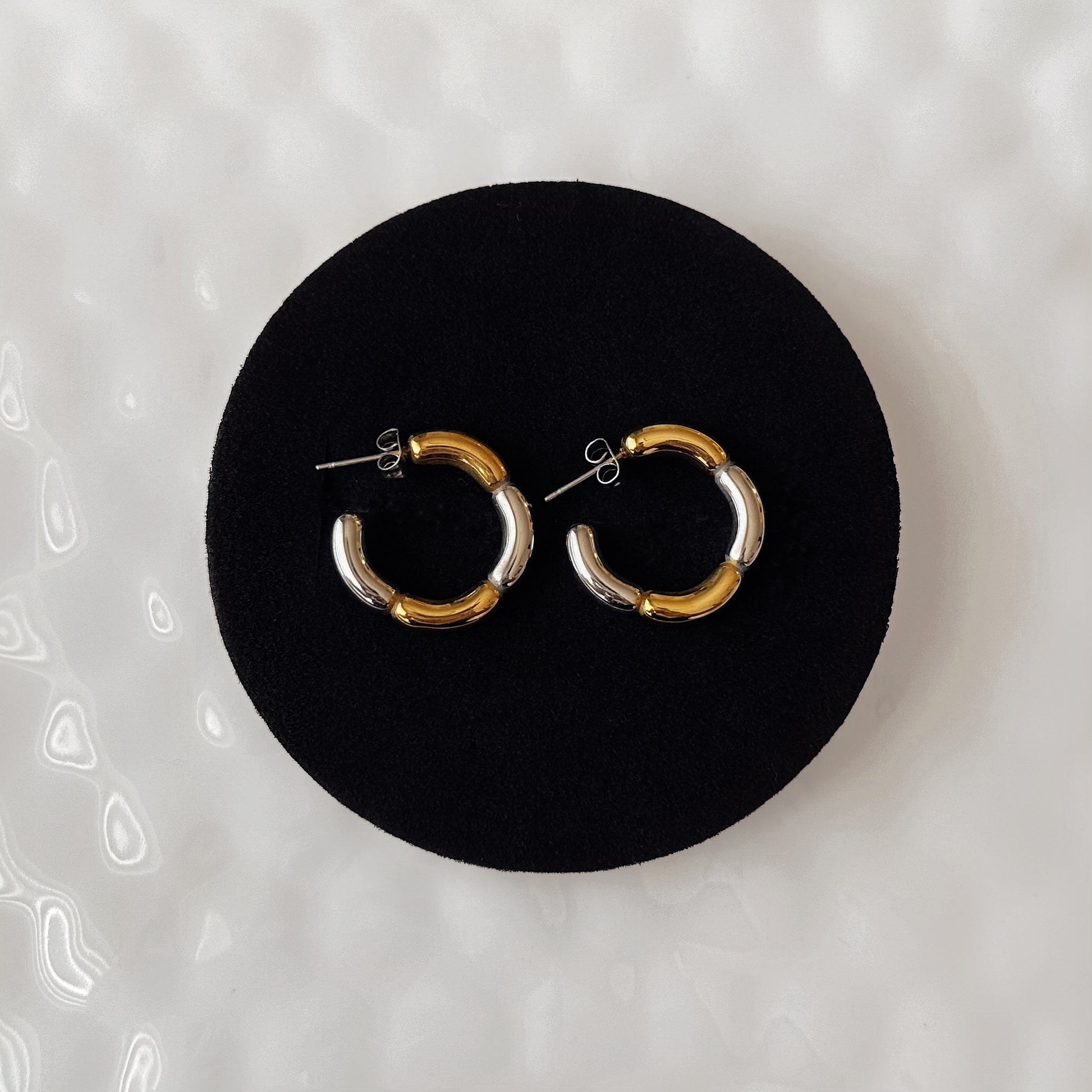 Aura Hoops image 0